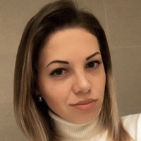 Elena Bretones