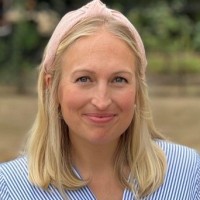 Dr Laura Taylor-Roberts