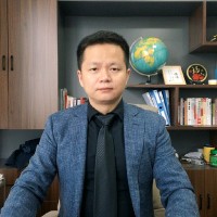 Eric Xinxing Liu
