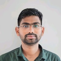 Jami Naveen
