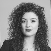 Inès Helal