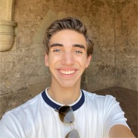 Iñaki Leyva Mondragón.