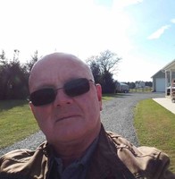 Dennis Ringer