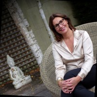 Isabelle LE HERON