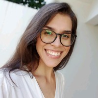 Deborah Alves