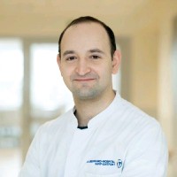 Dr. Med. Oliver Messinger