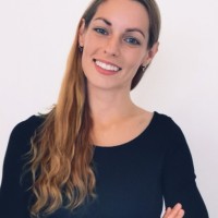 Andrea Sári
