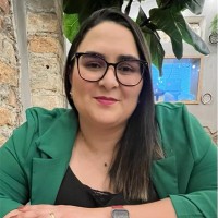 Nívia Augusto