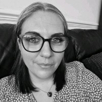 Holly Webb