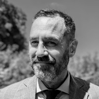 Jonathan Dennis