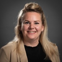 Suzanne van der Plas-Star