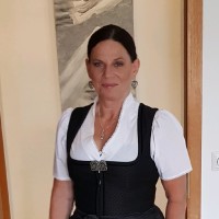 Christine Mayinger
