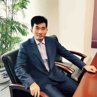 李春伟