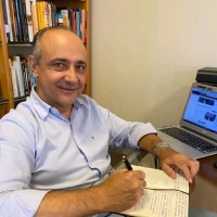 Fabiano T. Odebrecht .·.