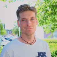 Stefan Weber