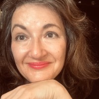 Dr. Evelyn Tsitas