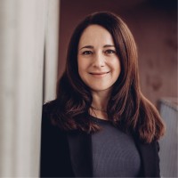 Julia Hahn