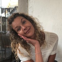 Simone Toal