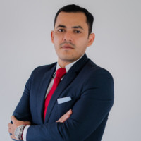 Edwin Lara
