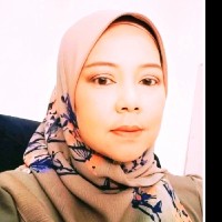 Nonie Mahmood