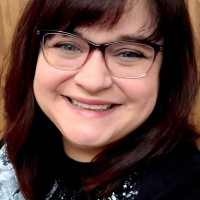 Crystal Kredel