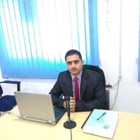 ايمن حجازي