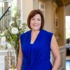 Leslie Klinck, Mba , Senior Design Consultant