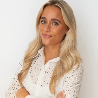 Hollie Louise Zive