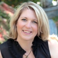 Kim Harlin Hays
