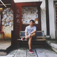 Ed Zhi