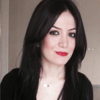 Esra Özkaya