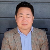 robert tlau