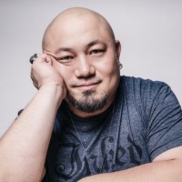 Po Zhang