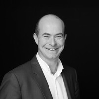 Martin Eves