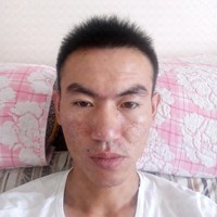 矫磊本