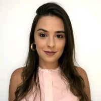 Thaís Victoretti