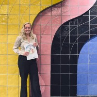 Esther Van Hooren