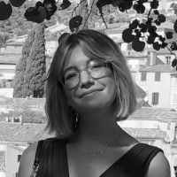 Nina Paquet
