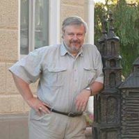 Леонид Олейников