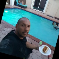 MAURICIO MUNOZ