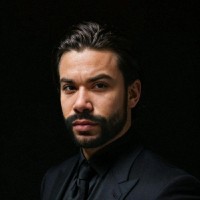 Jonathan Gonzalez, CHIA