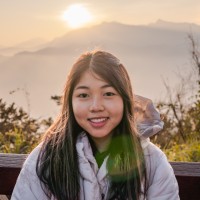 Phoebe Tan