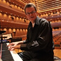 Michael Weiss