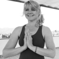 Linda May Haselgrove