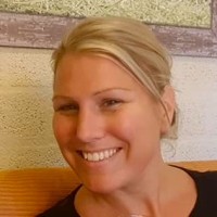 Nicola Martin (Associate Cipd)