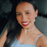 Andréia A. De Oliveira Medeiros