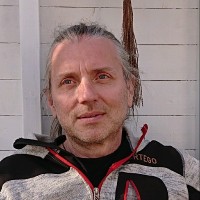 Mikael S.