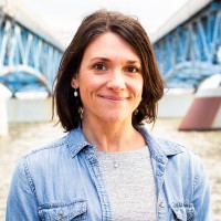 Kristin Meyer, AIF