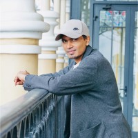 Dinesh M