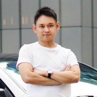 Xenon Tan
